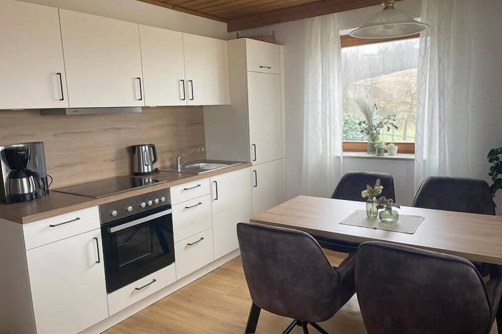 Entire apartment, Accogliente appartamento ai margini della foresta in Bad Griesbach im Rottal, Eastern Bavaria