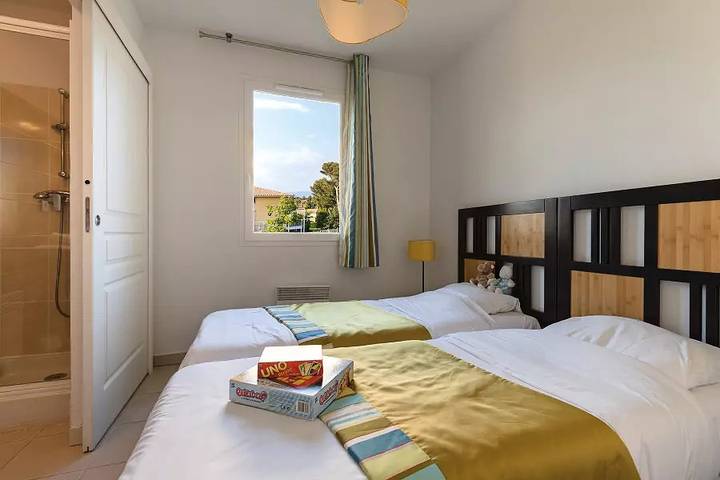 Hütte für 8 Personen, mit Terrasse und Pool sowie Ausblick an der Côte d'Azur - 3