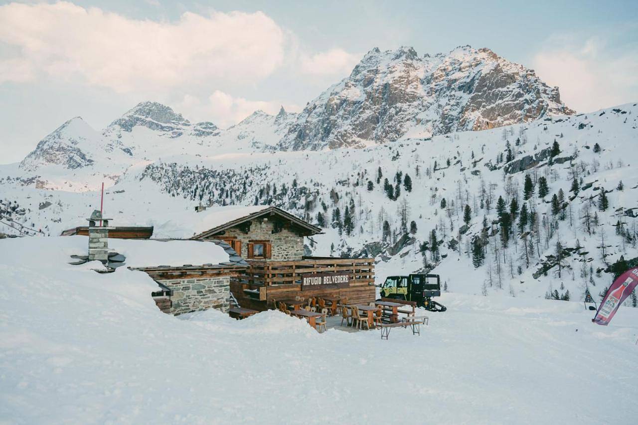 Rifugio Baita Belvedere in Ayas, Alpi Pennine