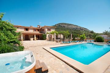 Ferienhaus in Pollença, Serra de Tramuntana für 10 