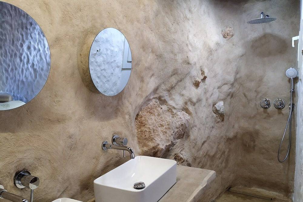 Cave House El Naranjo Rocabella Private Pool in Álora, Málaga Province