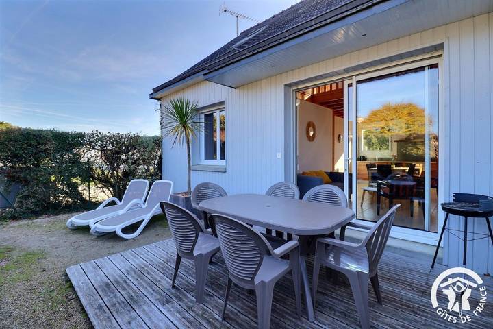 Gîte pour 6 personnes, avec jardin, animaux acceptés à Saint-Lunaire