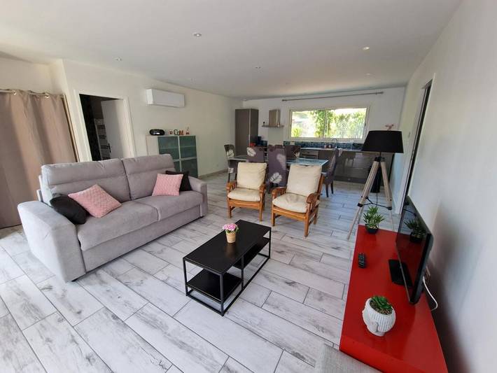 Location de vacances pour 6 personnes, avec Terrasse et Jardin à Veyras - 3