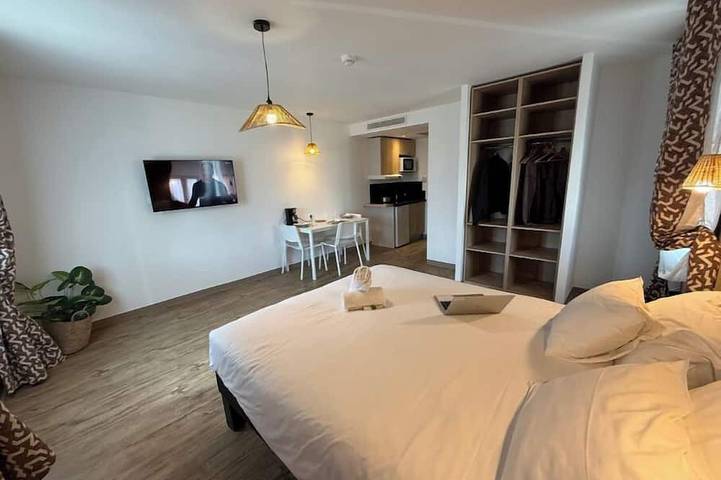 Gîte pour 2 personnes, animaux acceptés à Vitrolles - 4