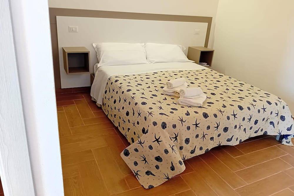 Ganze Wohnung, Madomare quiet and cozy studio apartment with sea view.  in Lampedusa Stadt, Pelagische Inseln