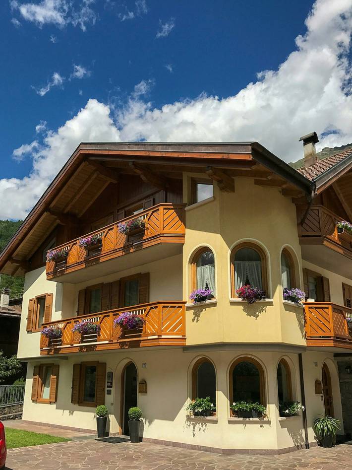 Ganze Wohnung, Alpenwohnung mit Aussicht im Val di Pejo in Celledizzo, Peio