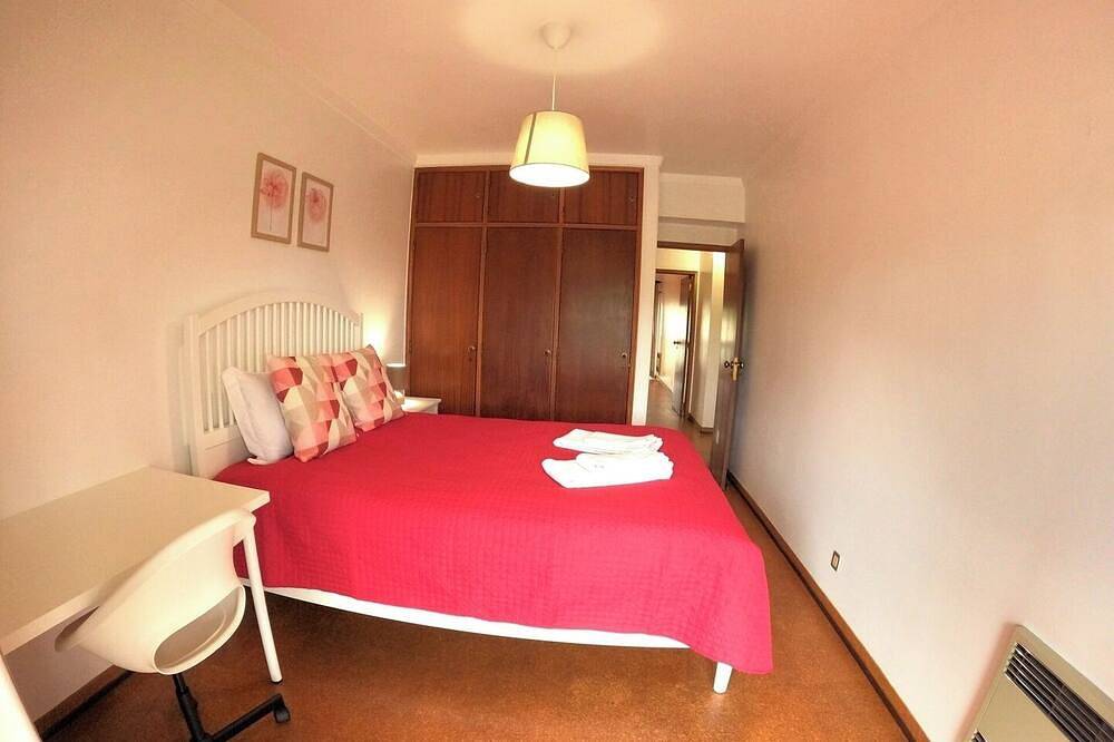 Ganze Wohnung, Carcavelos, 3 bedroom renovated, S. D. Rana in Carcavelos e Parede, Costa de Lisboa