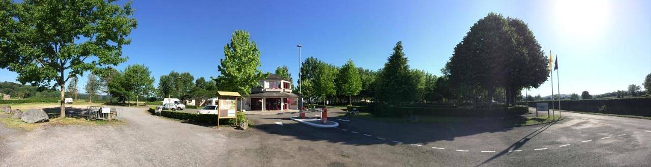 Location de vacances pour 2 personnes, avec terrasse et jardin à Oloron-Sainte-Marie - 2