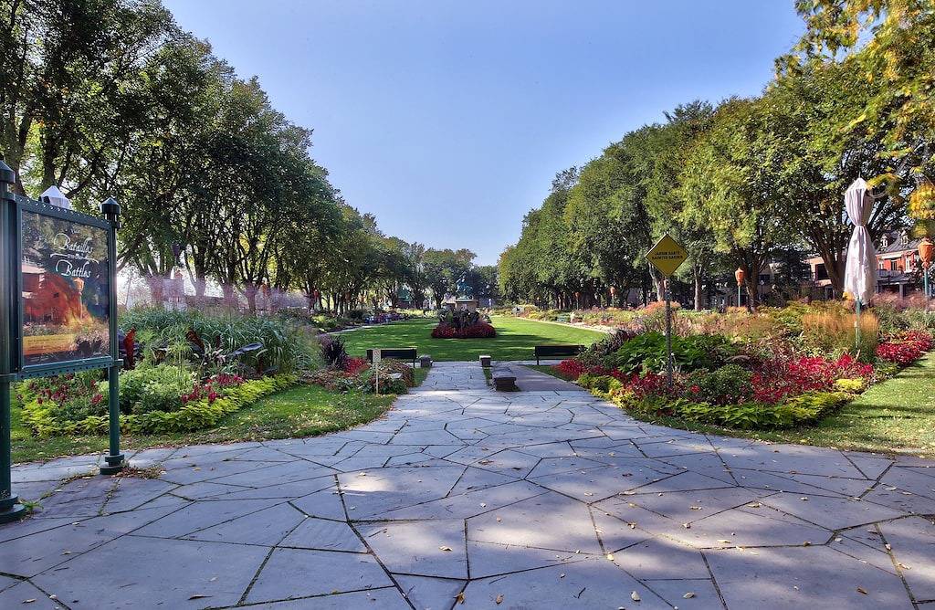 Ganze Wohnung, Beeindruckend! Perfekte Apartment Suiten in Quebec City - Laufen und Genießen! in Québec (Stadt), Québec