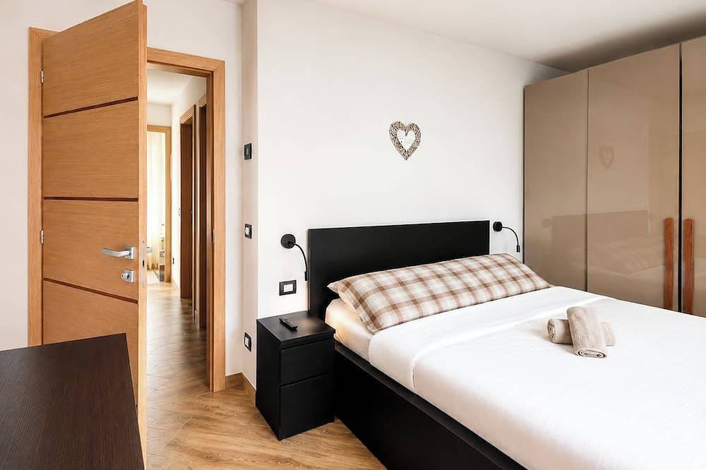 Ganze Wohnung, Casa Yara - Superior Apartment in Cavalese, Fleimstaler Alpen