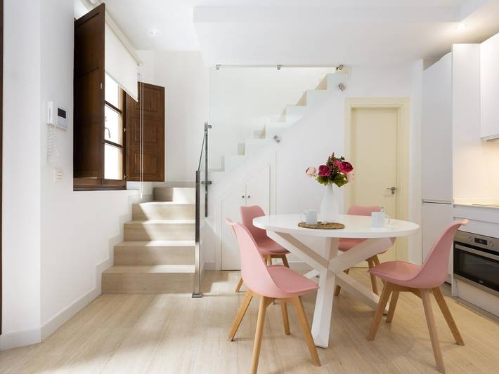 Apartamento vacacional entero, Palacio Jardines De Murillo Deluxe Apartments B.2 in Casco Antiguo, Sevilla