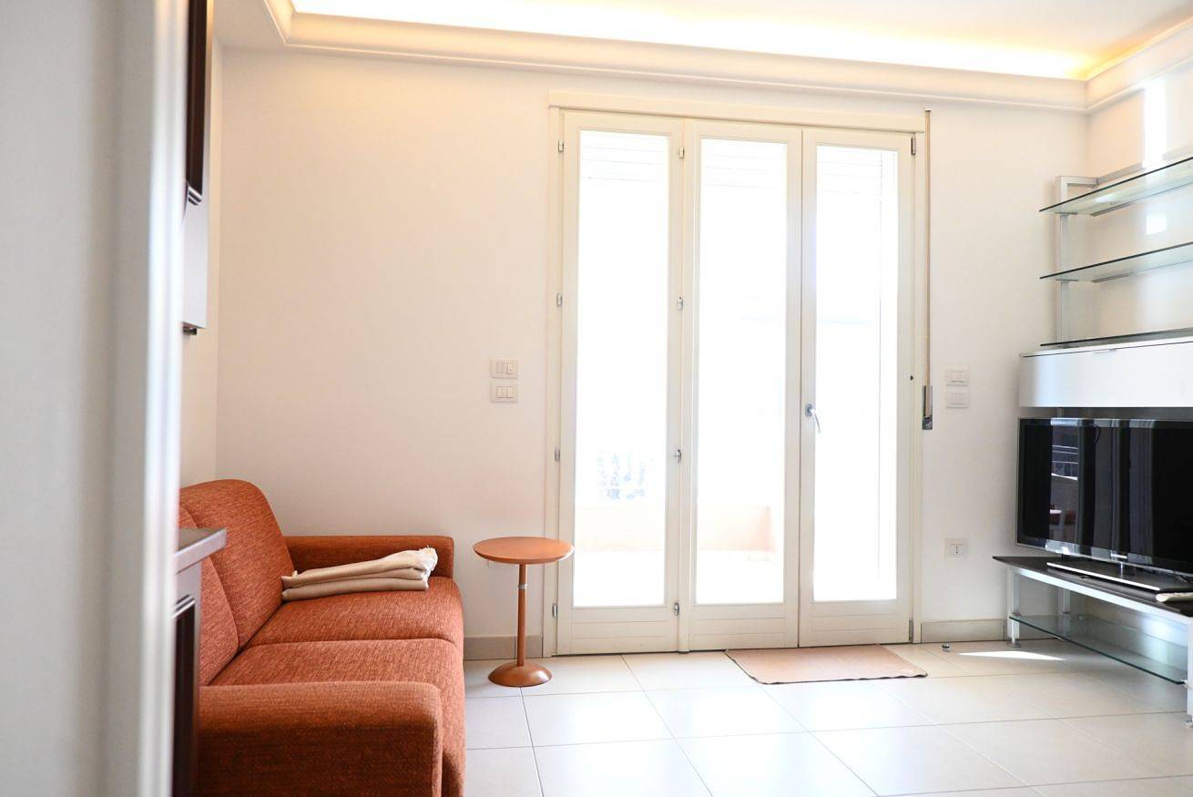 Ganze Wohnung, Se134 – Marotta, two-room apartment with balcony and garage in Marotta, Valle del Metauro