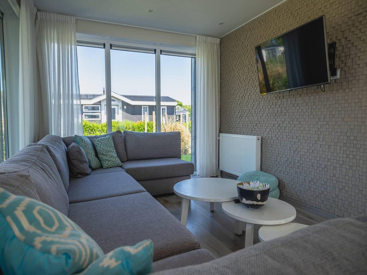 Modern vakantiehuis met sauna in Graft-De Rijp, Nederlandse kust