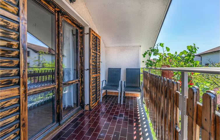 Apartamento de férias inteiro, Apartamento de férias para 6 pessoas com terraço in Divača, Coastal Karst