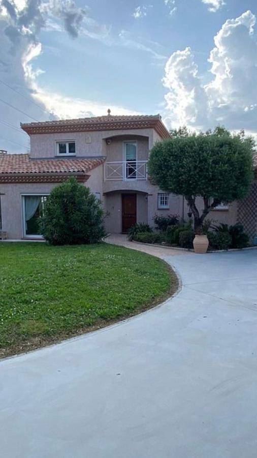 Villa pour 5 personnes, avec balcon, animaux acceptés