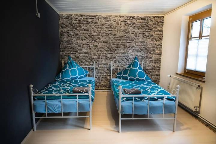Ferienwohnung für 6 Personen, mit Terrasse und Garten in Wörrstadt