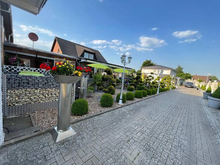 Gästehaus für 5 Personen, mit Terrasse und Garten in Langendamm
