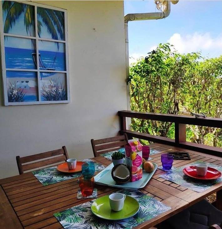 Gîte pour 4 personnes, avec piscine ainsi que vue et jardin dans Plage de Bois Jolan - 4