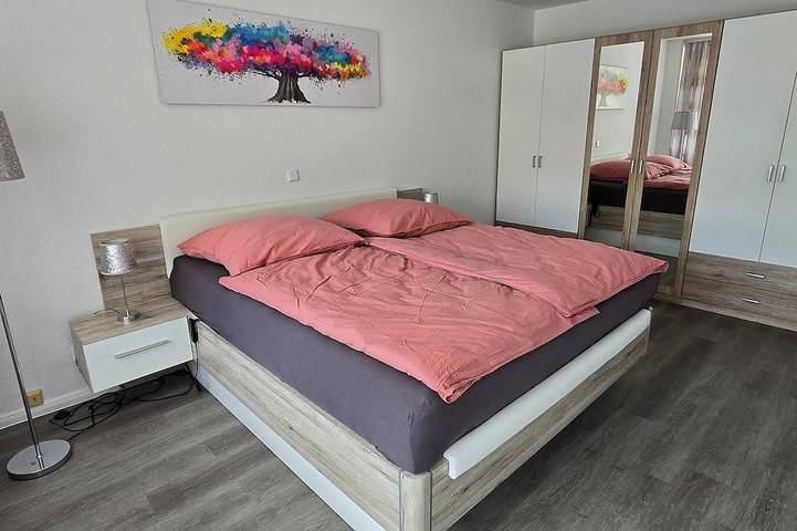 Ferienwohnung für 6 Personen, mit Balkon in Neuss - 2