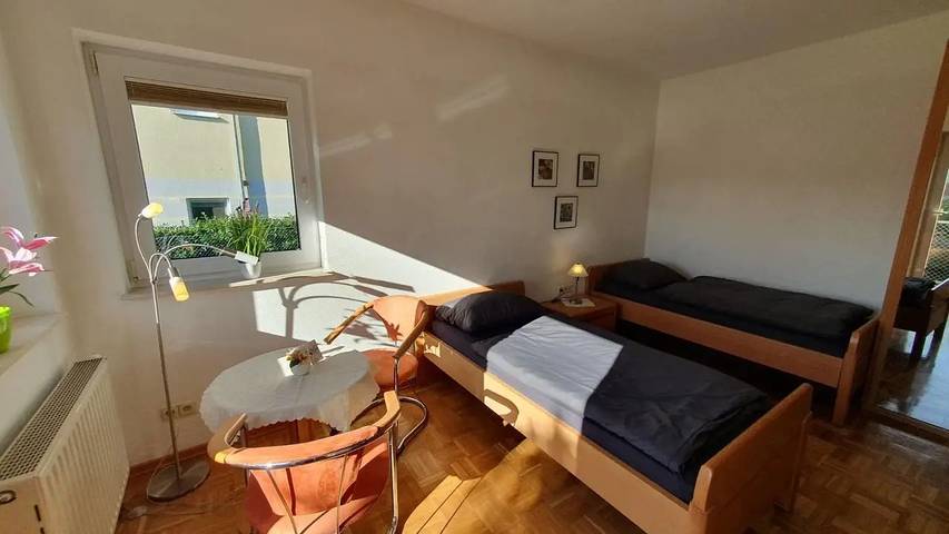 Ferienwohnung für 44 Personen, mit Balkon in Zwingenberg - 2