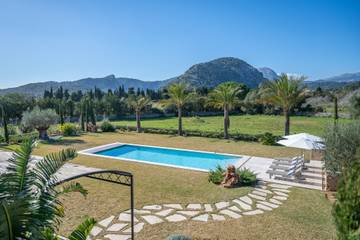 Finca in Pollença, Serra de Tramuntana für 8 