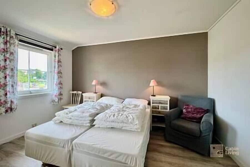 Ganze Wohnung, Seaside apartment 2 balconies & sea view Grimstad in Grimstad