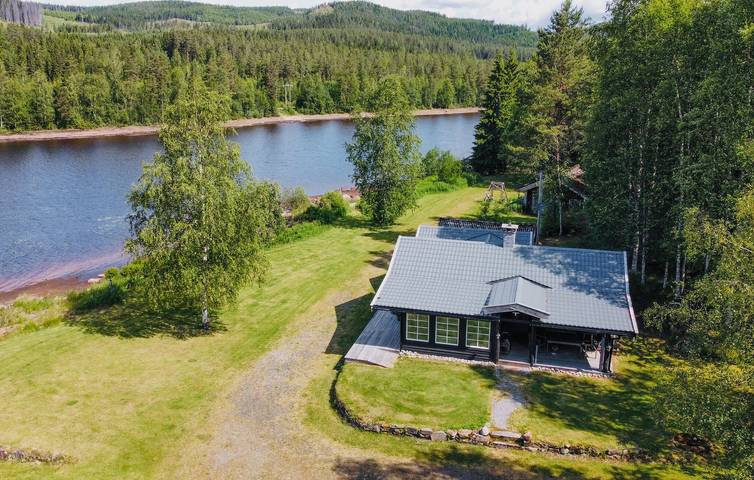Ferienhaus für 4 Personen, mit Terrasse und Garten sowie Seeblick in Värmland - 4