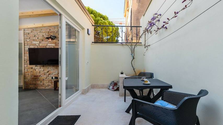 Ferienhaus für 2 Personen, mit Haustier in Poreč