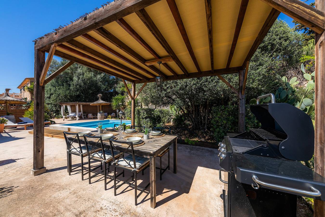 Maison de vacances "Casa Martin" avec vue sur les montagnes, piscine privée et Wi-Fi in Calvià, Majorque de l'Ouest