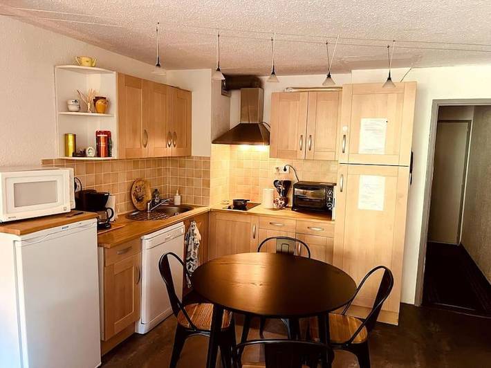 Gîte pour 4 personnes, avec balcon et vue à Gouaux-de-Larboust - 2