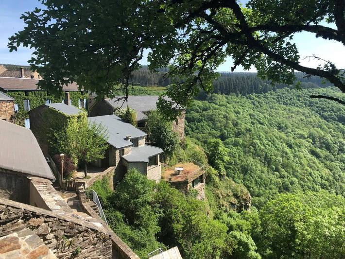 Gîte pour 4 personnes, avec Terrasse à Roquefère