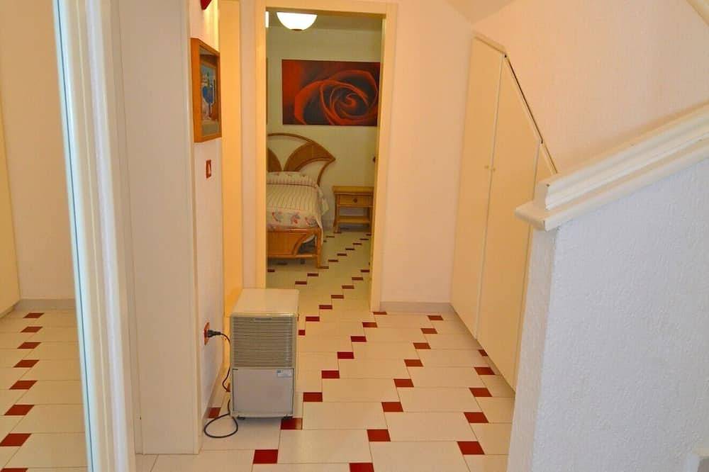 Luxury villa with large terrace and sea view garden in Marina di San Gregorio, Patù