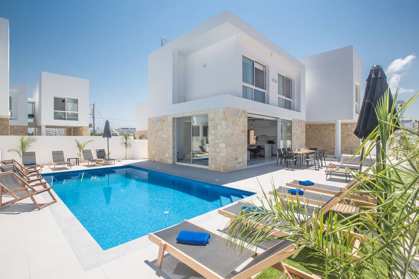 Casa vacanza a Protaras a partire da 333€ a notte