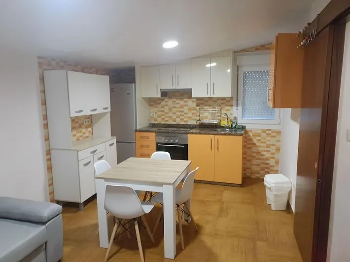 Apartamento de vacaciones para 4 personas, con vistas y terraza, Se admiten mascotas - 1