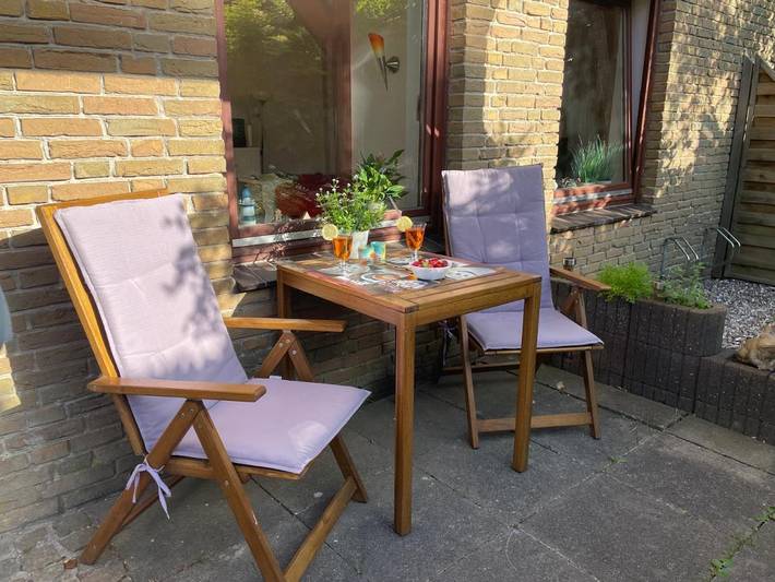 Ferienwohnung für 3 Personen, mit Terrasse und Garten sowie Ausblick in Güby - 2