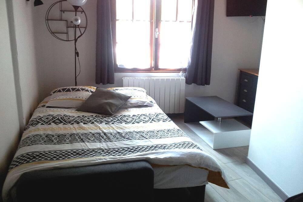 Apartamento entero, Studio de la Tour des rondes - comfortable, central location in Lavaur, Región de Castres