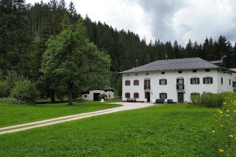 Casa Vettori - Wundersch√∂ne Villa in den Dolomiten in San Nicolò di Comelico, Sextener Dolomiten