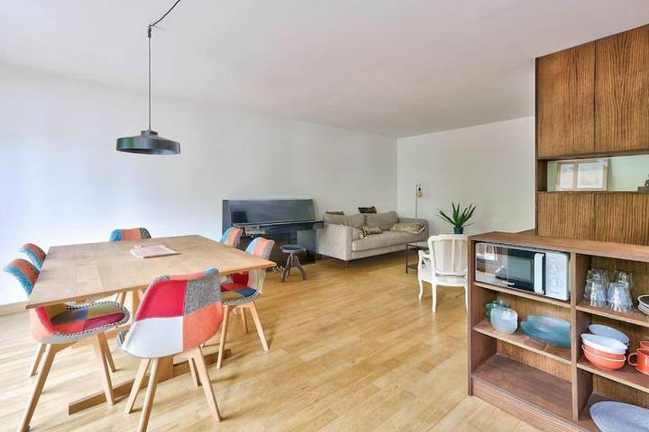 Gîte pour 4 personnes, avec balcon dans Basilique Saint-Seurin de Bordeaux - 3