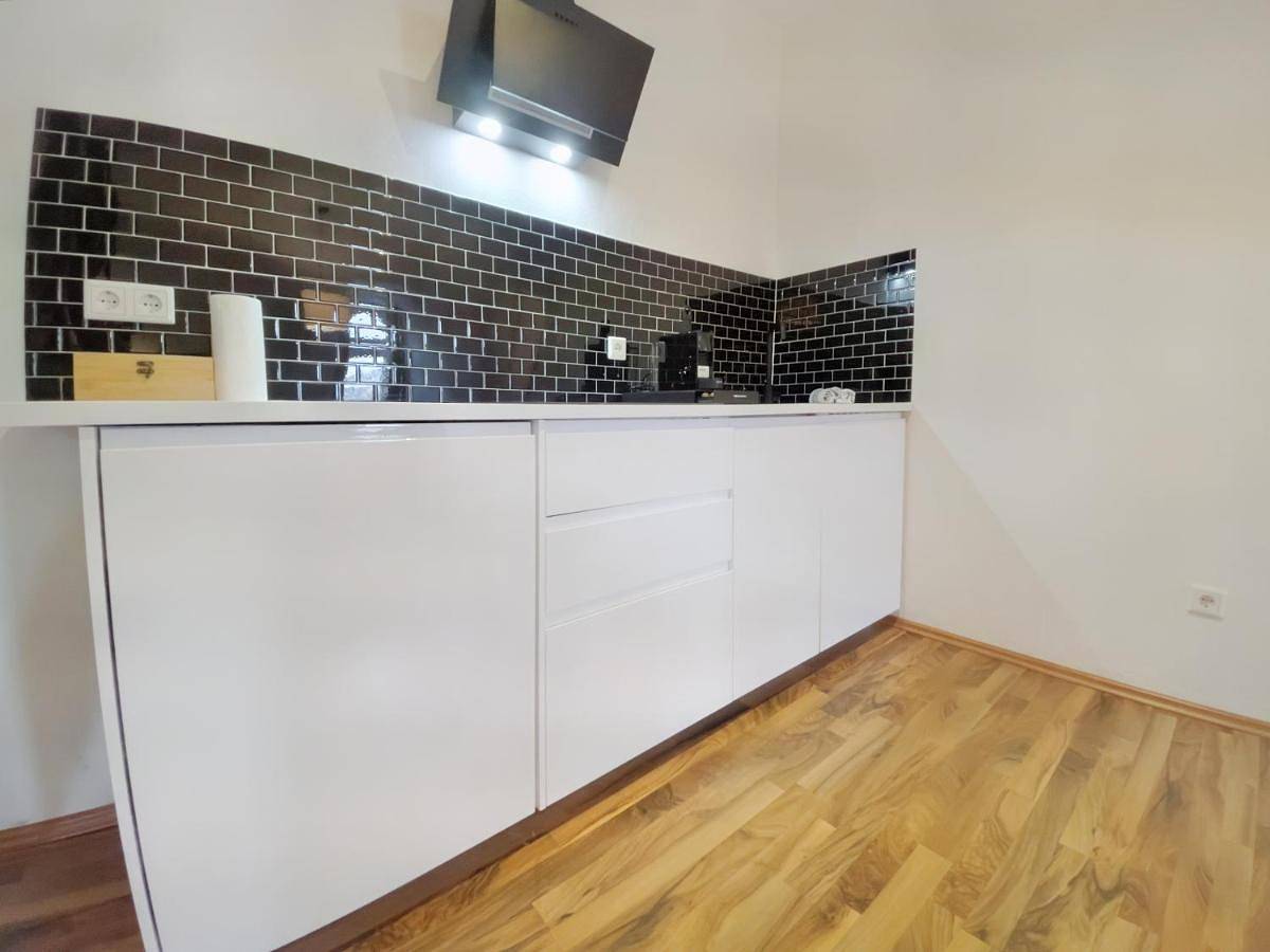 Ganze Wohnung, Milpau Recklinghausen1 - Modernes und zentrales Premium-Apartment mit Queensize-Bett, Netflix, Nespresso, Smart-Tv und Privatparkplatz in Recklinghausen, Kreis Recklinghausen