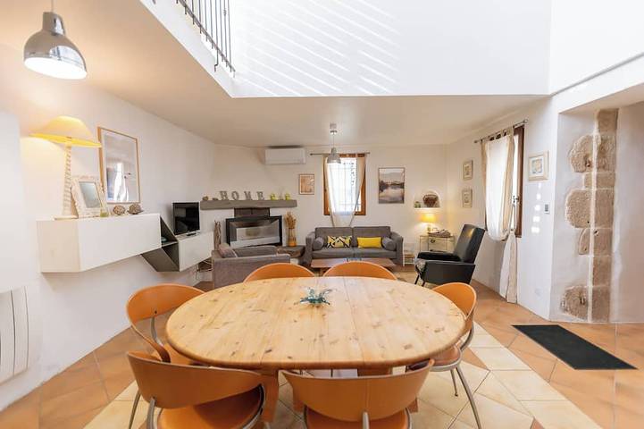 Gîte pour 6 personnes à Saint-Jean-de-Valériscle