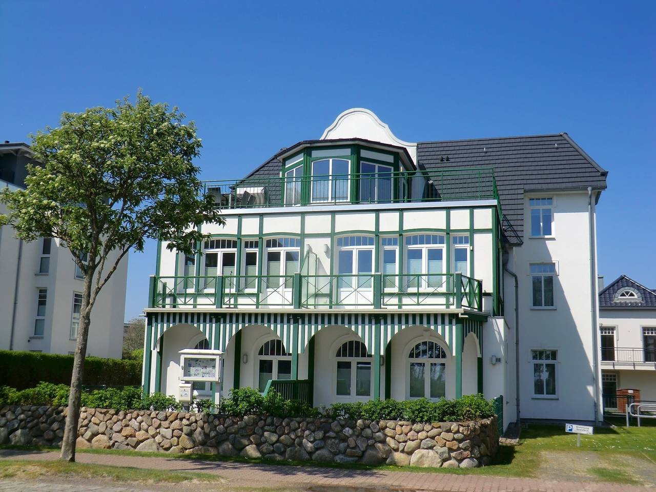 Ganze Ferienwohnung, Luxus-Penthouse am Strand, mit Traum-Meerblick, Dachterrasse und Sauna in Wyk auf Föhr (Stadt), Wyk auf Föhr