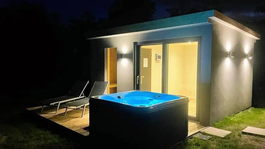 Ferienhaus für 4 Personen, mit Terrasse und Whirlpool sowie Sauna und Garten in Neßmersiel - 4