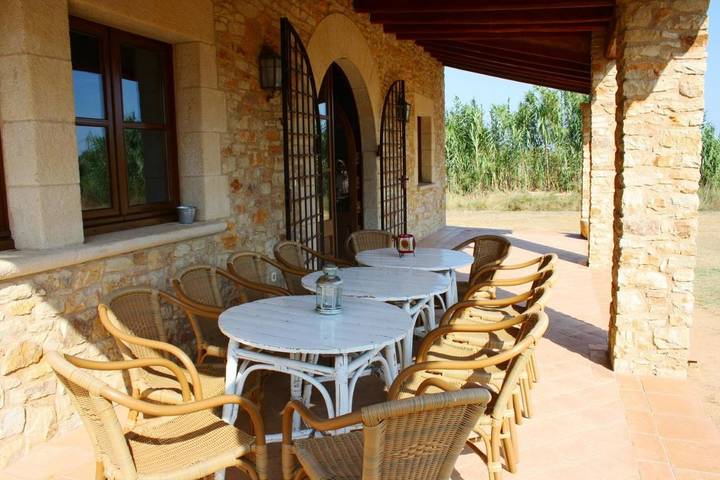 Location de vacances pour 12 personnes, avec jardin et vue, animaux acceptés dans Peratallada - 3