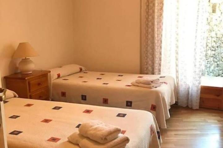 Gîte pour 7 personnes à Vilallonga de Ter - 3