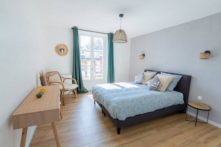 Appartement entier, Suite Hair - 4 personnesA seulement 2 minutes à pied de l'avenue de Champagne ! in Épernay, Marne