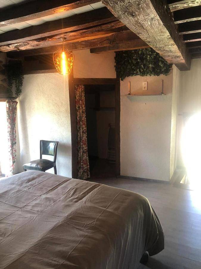 Gîte pour 4 personnes, avec Terrasse et Vue à Lapalisse - 3