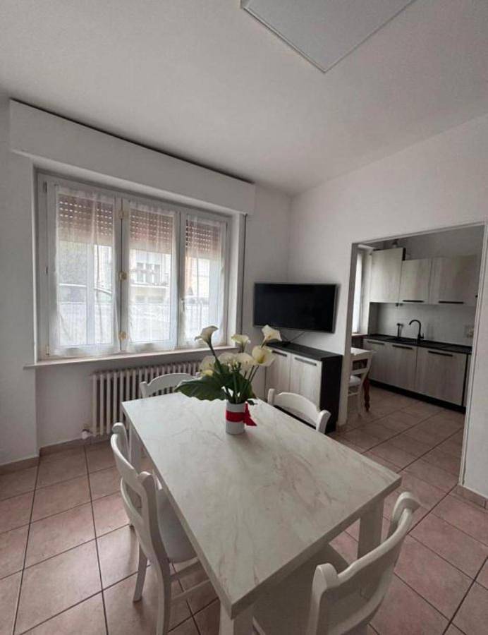 Appartamento per 4 persone, con panorama e giardino, con animali domestici in Pesaro