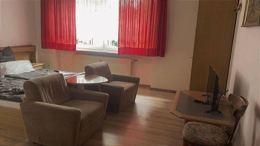 Hotel für 2 Personen, mit Terrasse und Ausblick in Tröstau - 2