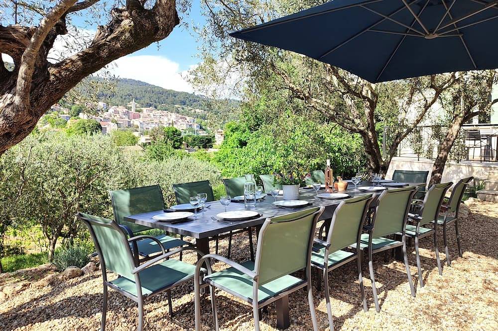 La Bastide du Jas Blanc - Villa de charme /piscine chauffée à débordement 🌅 in Callas, Région de Draguignan