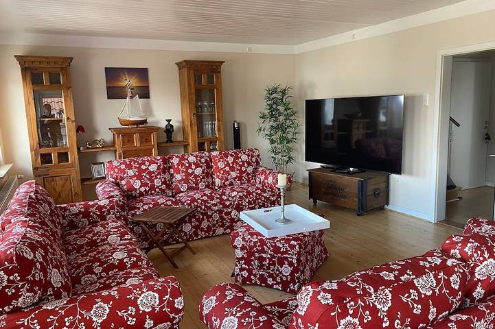 Ferienhaus für 10 Personen, mit Garten und Sauna in Steinhude